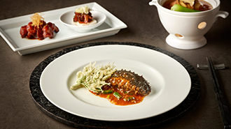 Presenting seasonl special event menus 