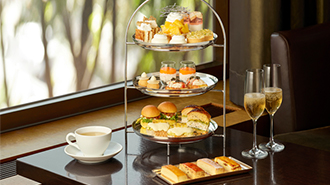 Golden Glow Royal Tea