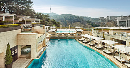 서울신라호텔 야외 수영장 어번 아일랜드 사진